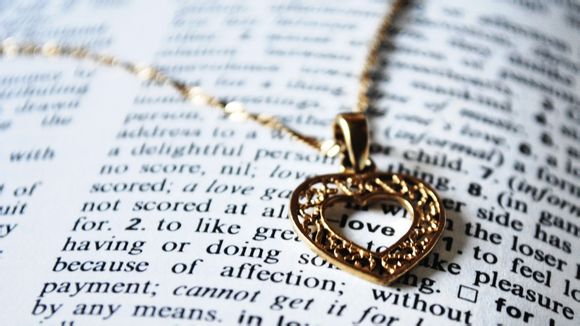 同一款手游为啥有很多版本